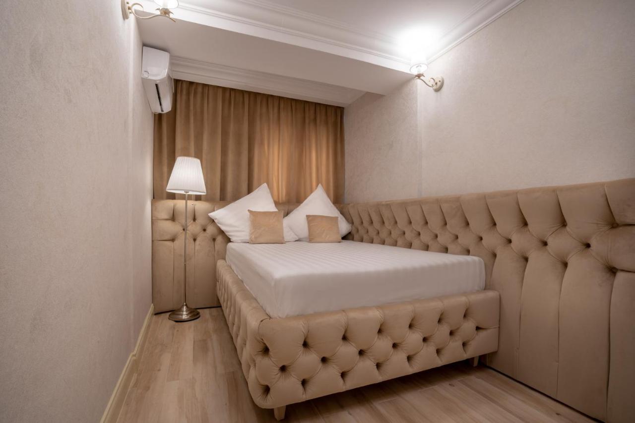 Hotel Casa Fiori Bucarest Extérieur photo
